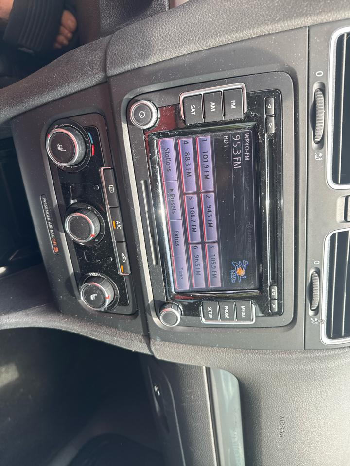 Volkswagen Golf 4dr HB Auto PZEV 2014