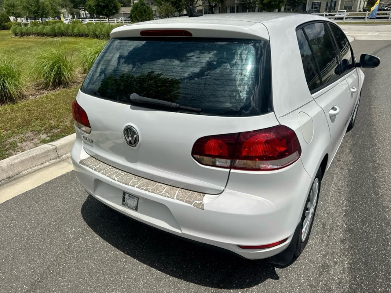 Volkswagen Golf  2014