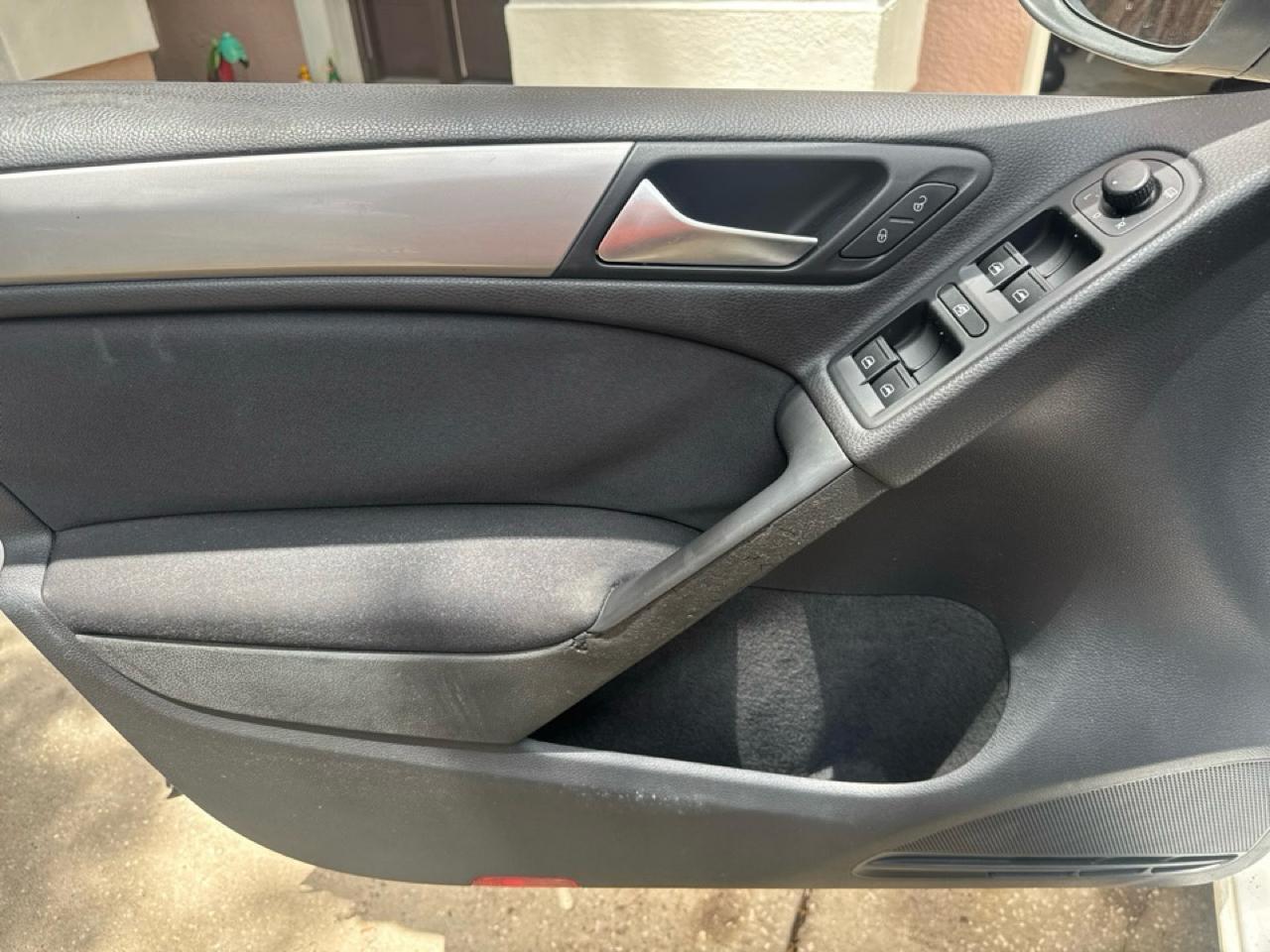 Volkswagen Golf  2014
