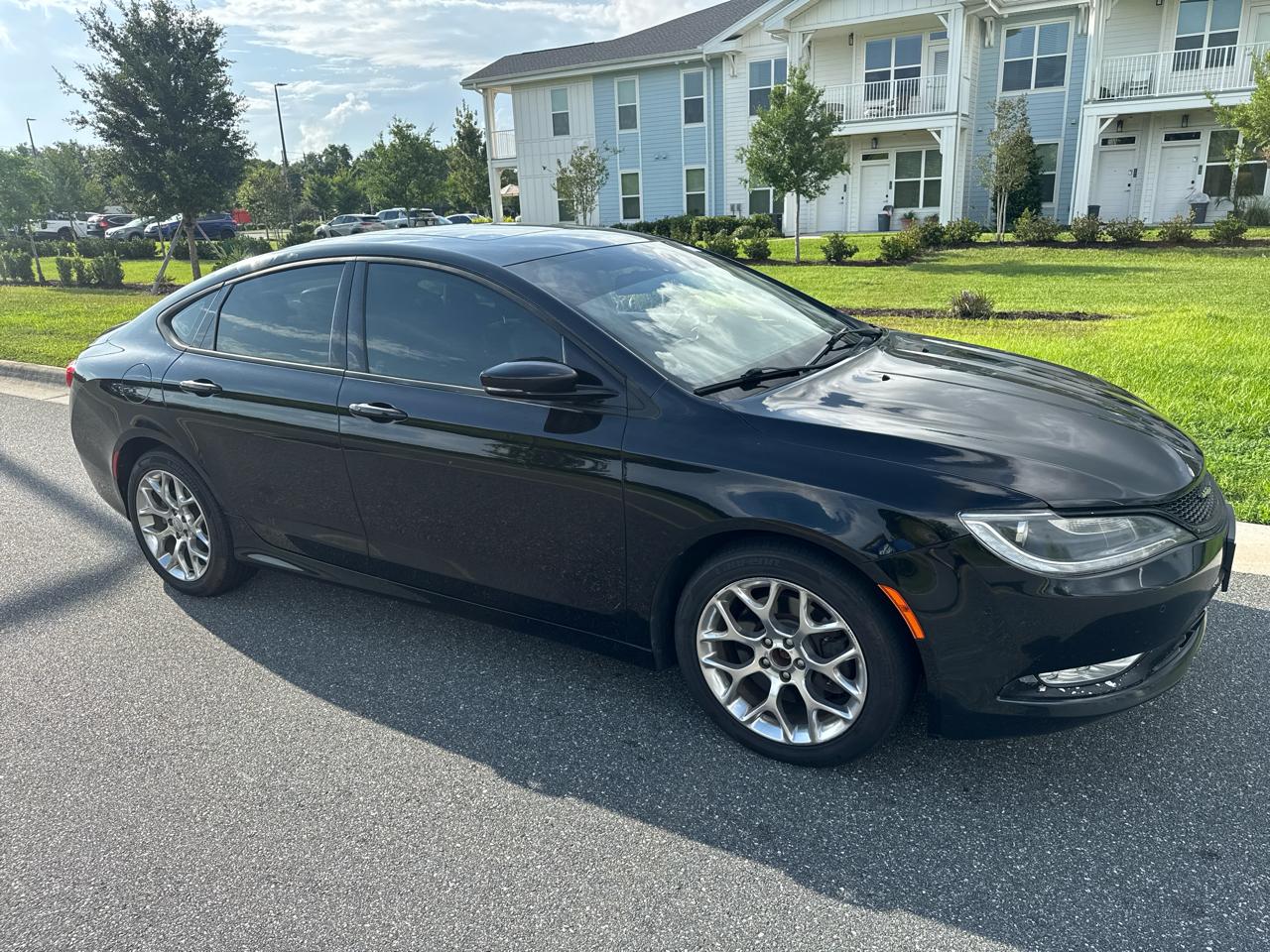 Chrysler 200 4dr Sdn C AWD 2015
