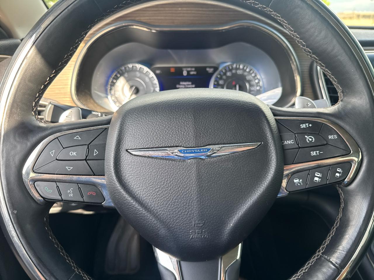 Chrysler 200 4dr Sdn C AWD 2015