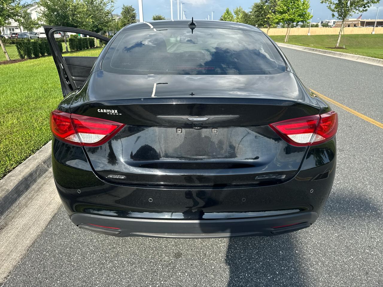 Chrysler 200 4dr Sdn C AWD 2015