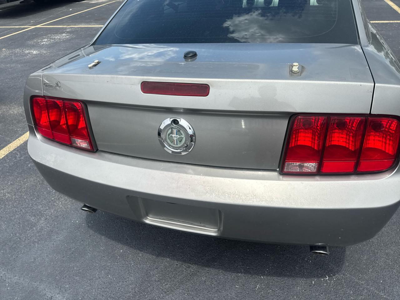 Ford Mustang 2dr Cpe Premium 2008