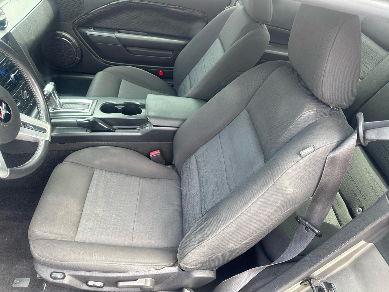 Ford Mustang 2dr Cpe Premium 2008