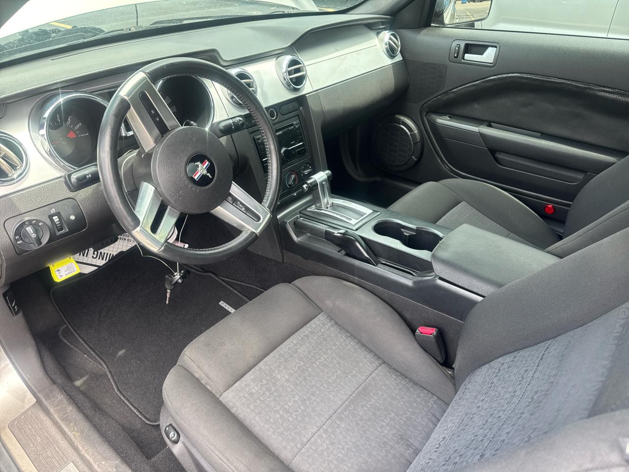 Ford Mustang 2dr Cpe Premium 2008