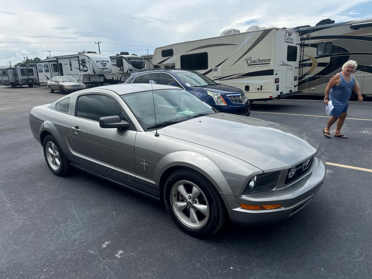 Ford Mustang 2dr Cpe Premium 2008