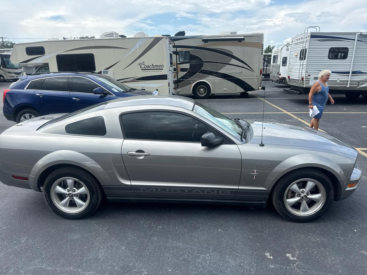 Ford Mustang 2dr Cpe Premium 2008