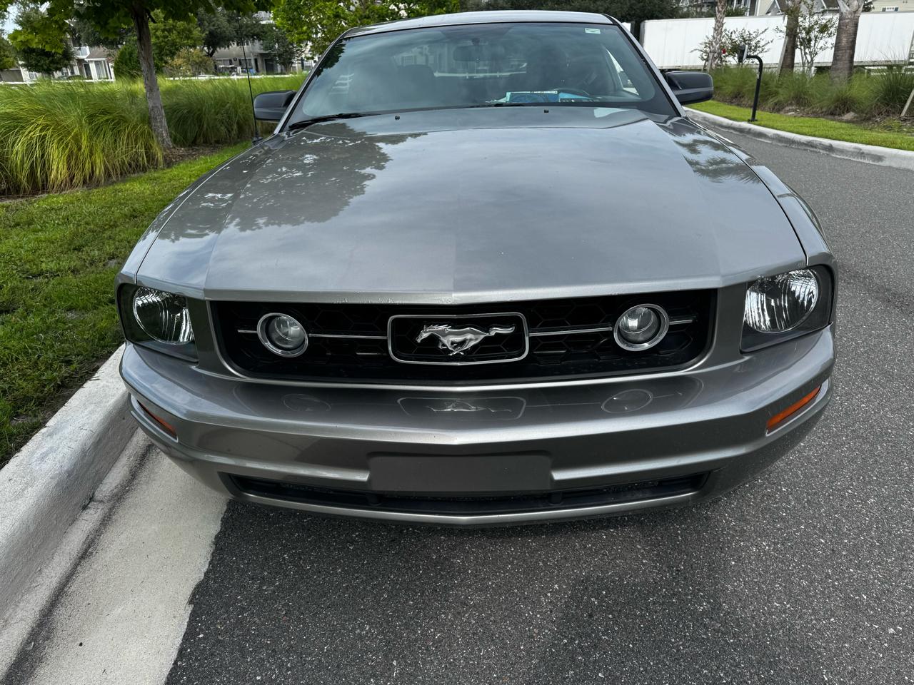 Ford Mustang  2008