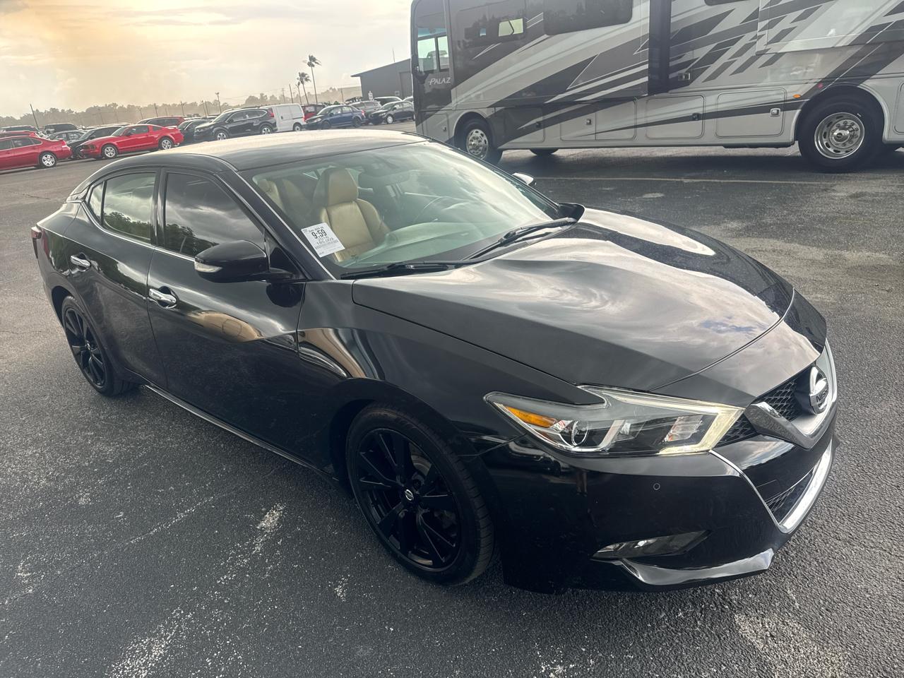 Nissan Maxima 4dr Sdn 3.5 SR 2016