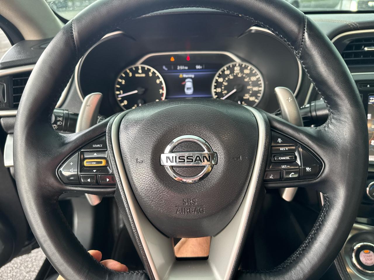 Nissan Maxima 4dr Sdn 3.5 SR 2016