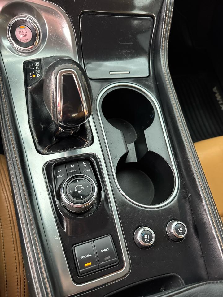 Nissan Maxima 4dr Sdn 3.5 SR 2016