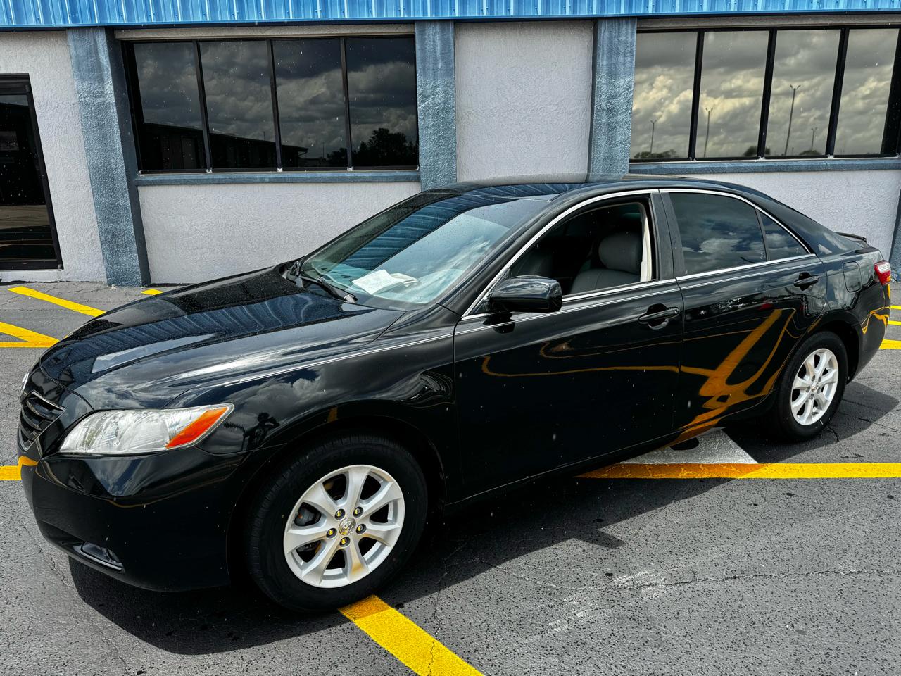 Toyota Camry 4dr Sdn I4 Auto XLE (Natl) 2007