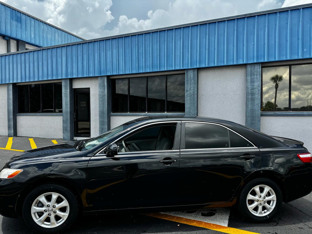 Toyota Camry 4dr Sdn I4 Auto XLE (Natl) 2007