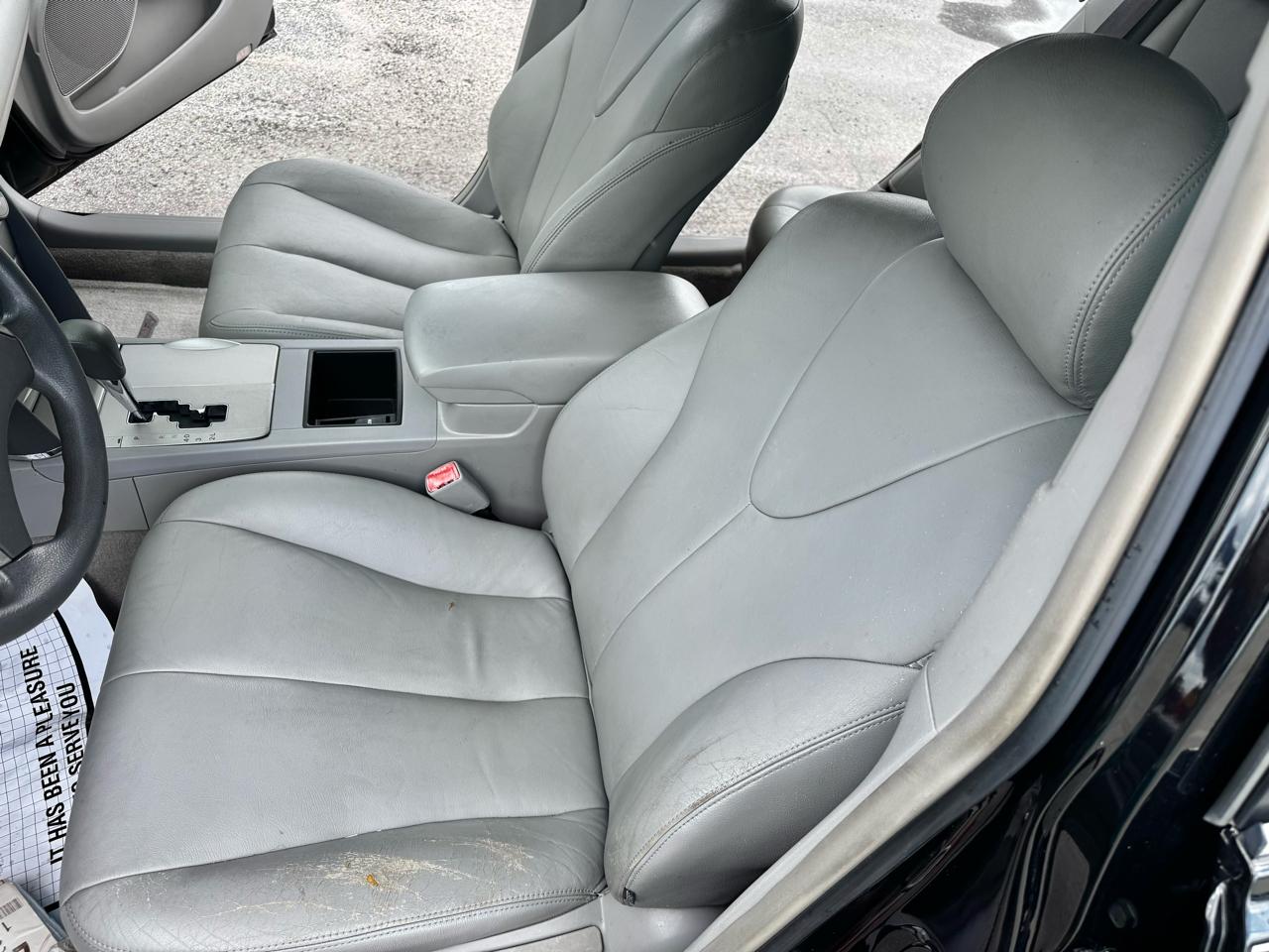Toyota Camry 4dr Sdn I4 Auto XLE (Natl) 2007