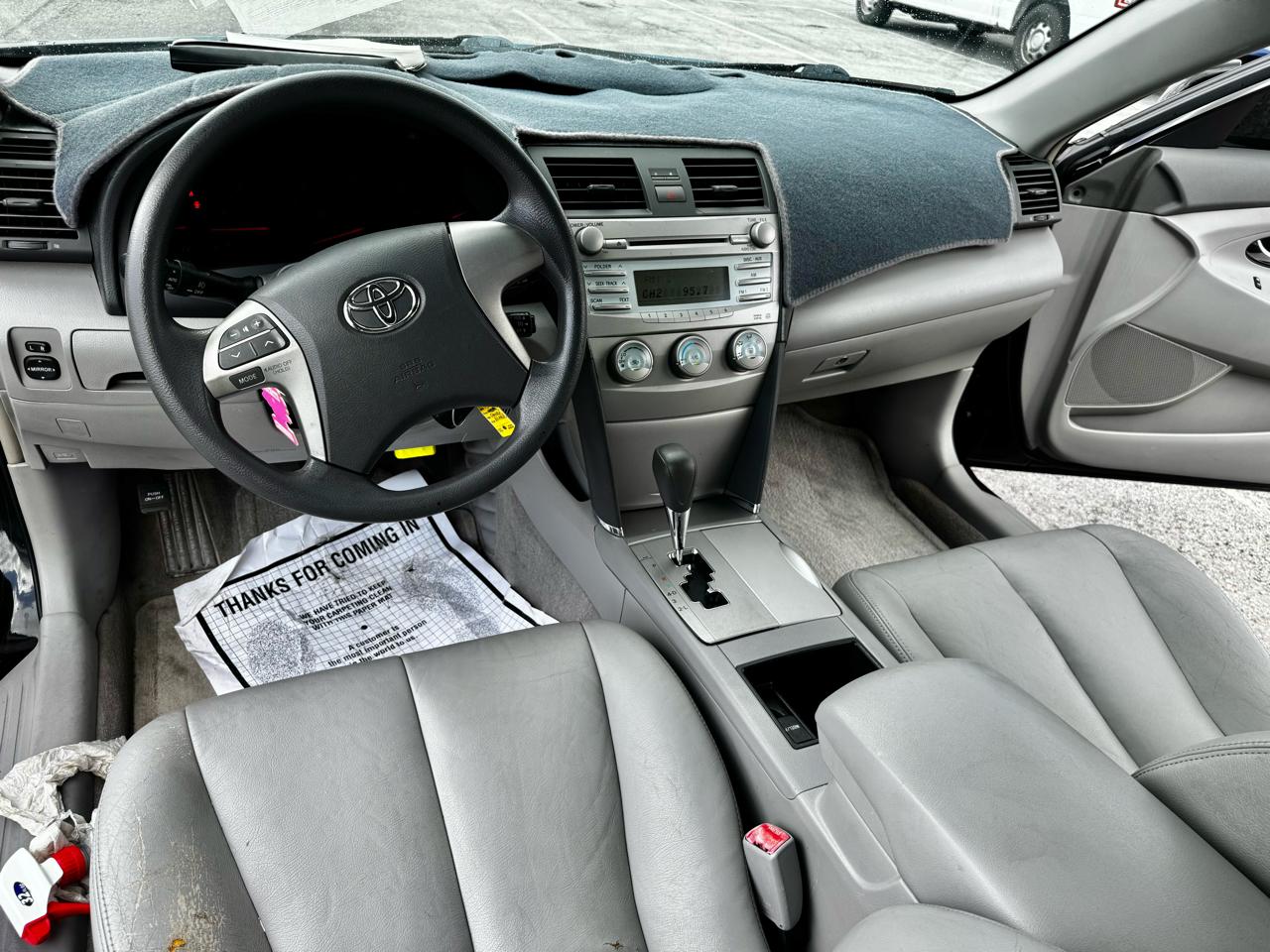 Toyota Camry 4dr Sdn I4 Auto XLE (Natl) 2007