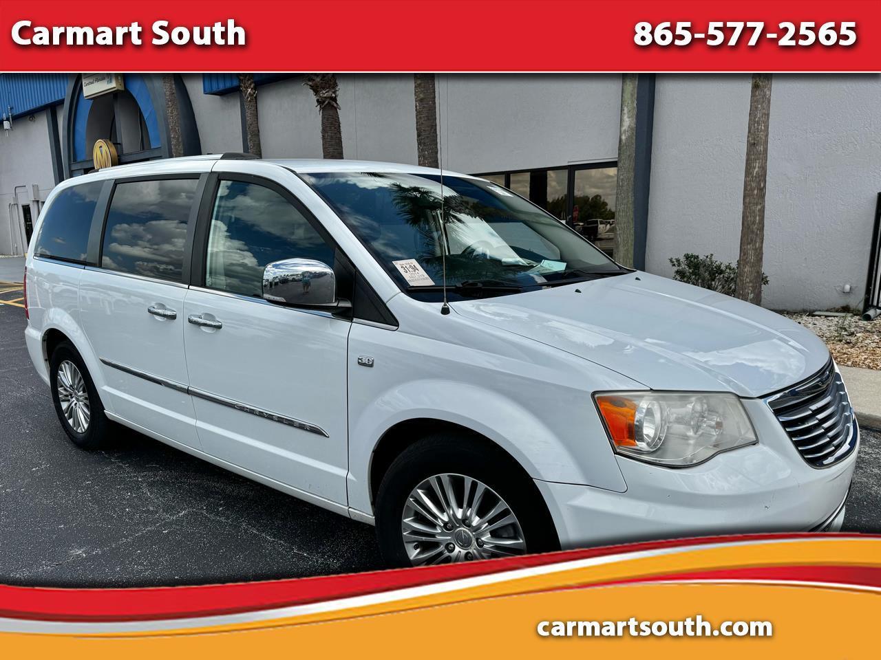 2014 Chrysler Town & Country Touring-L 30th Anniversary's photo