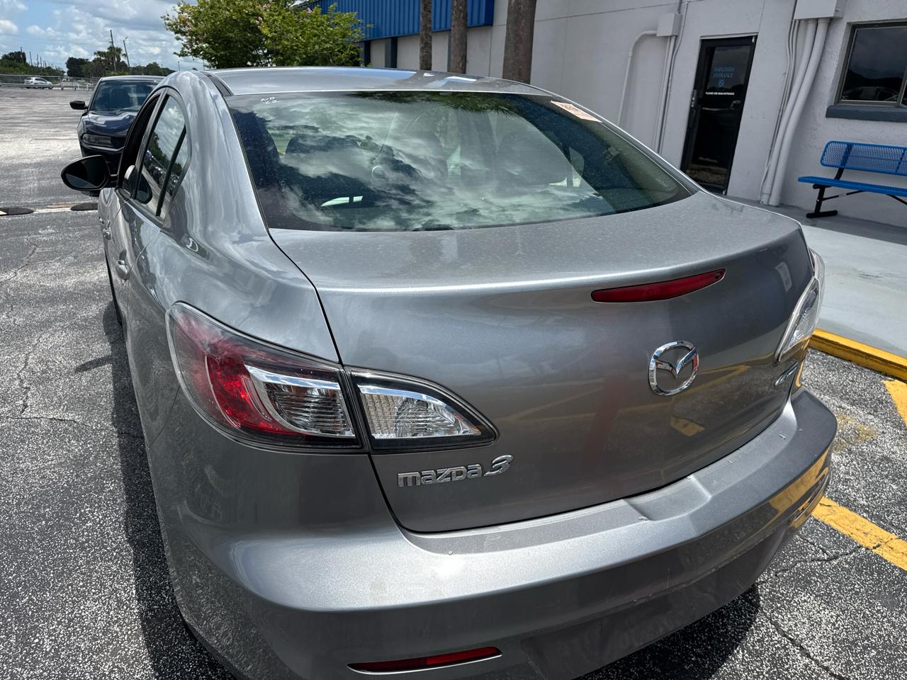 Mazda MAZDA3 4dr Sdn Man i Touring 2013