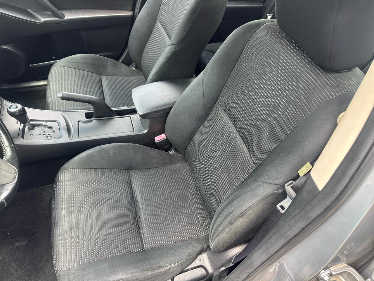 Mazda MAZDA3 4dr Sdn Man i Touring 2013