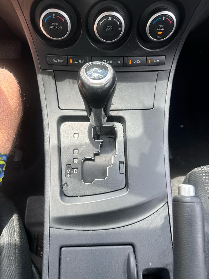 Mazda MAZDA3 4dr Sdn Man i Touring 2013