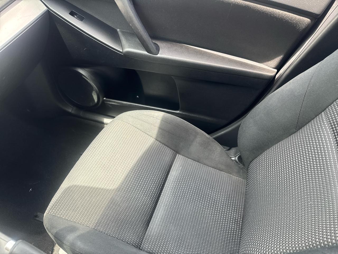 Mazda MAZDA3 4dr Sdn Man i Touring 2013