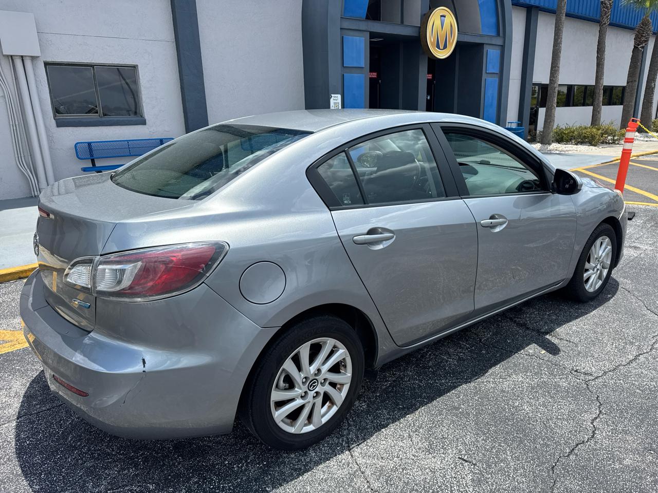 Mazda MAZDA3 4dr Sdn Man i Touring 2013