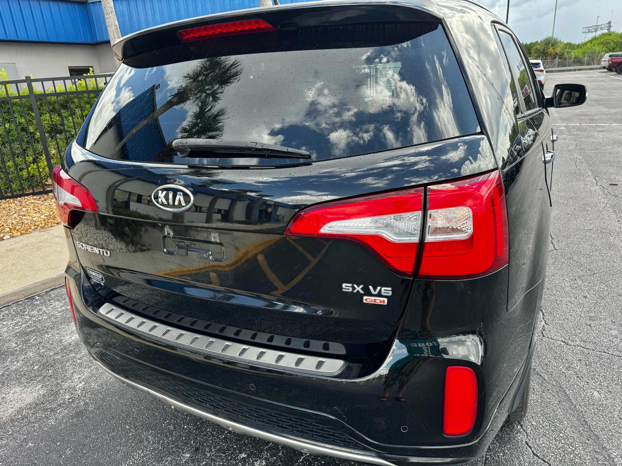 Kia Sorento 2WD 4dr V6 SX 2014