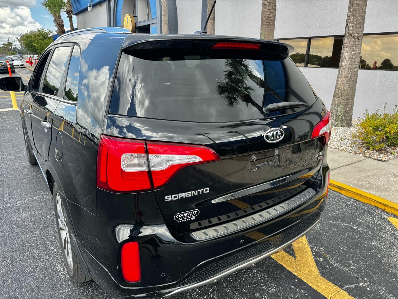 Kia Sorento 2WD 4dr V6 SX 2014
