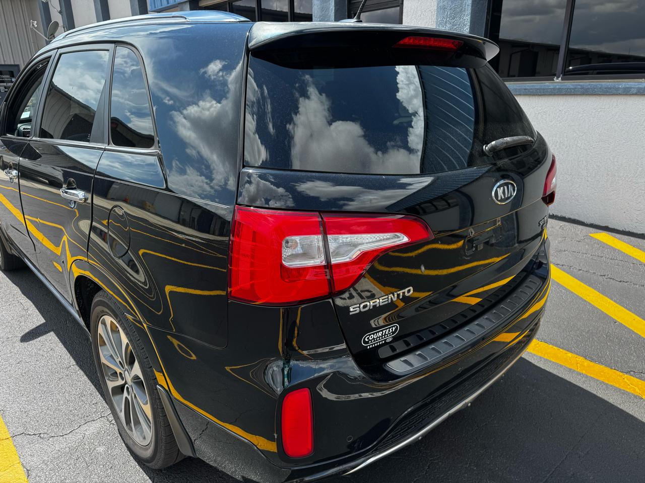 Kia Sorento 2WD 4dr V6 SX 2014