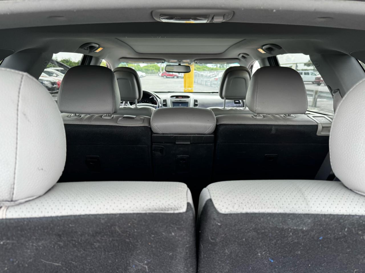Kia Sorento 2WD 4dr V6 SX 2014