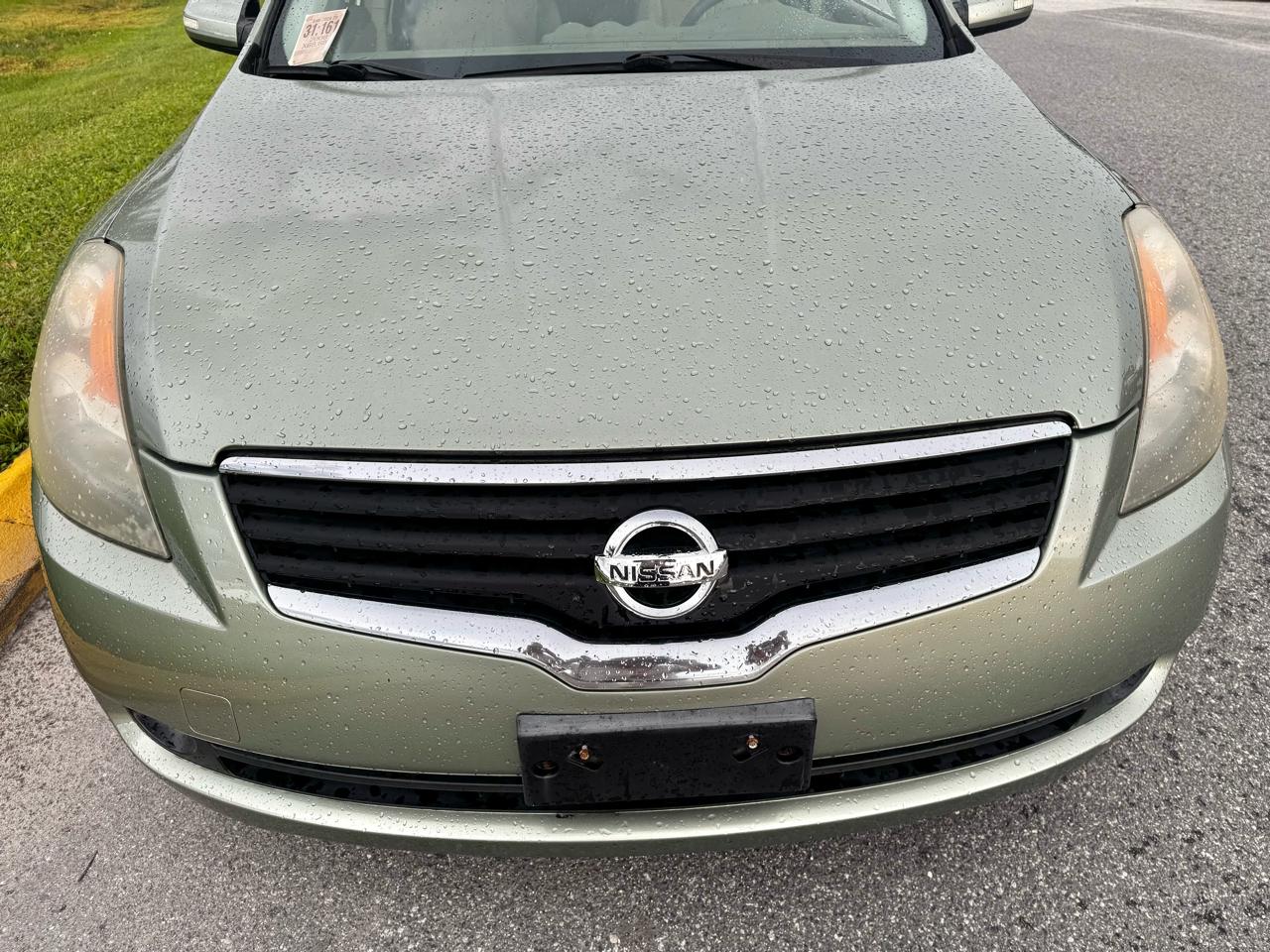 Nissan Altima 4dr Sdn V6 CVT 3.5 SL 2008