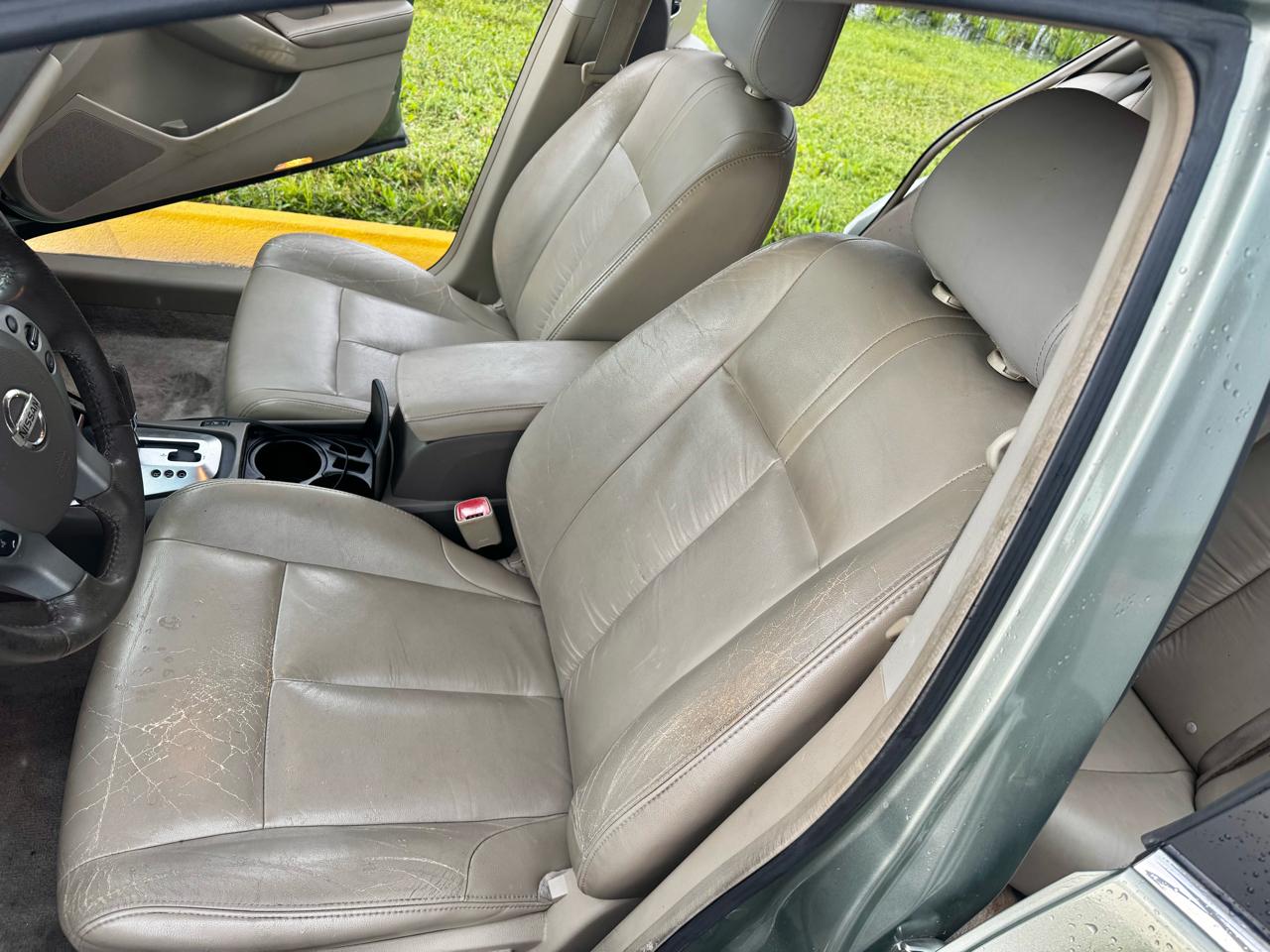 Nissan Altima 4dr Sdn V6 CVT 3.5 SL 2008