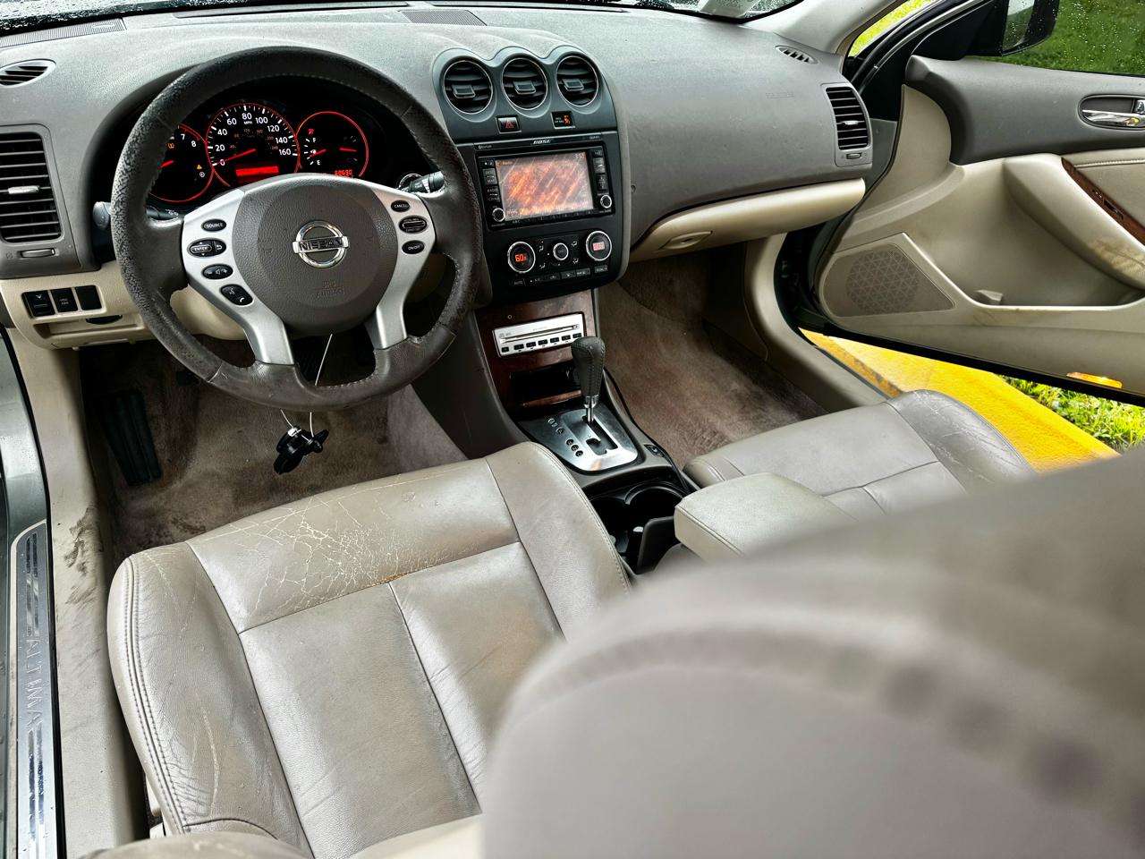 Nissan Altima 4dr Sdn V6 CVT 3.5 SL 2008