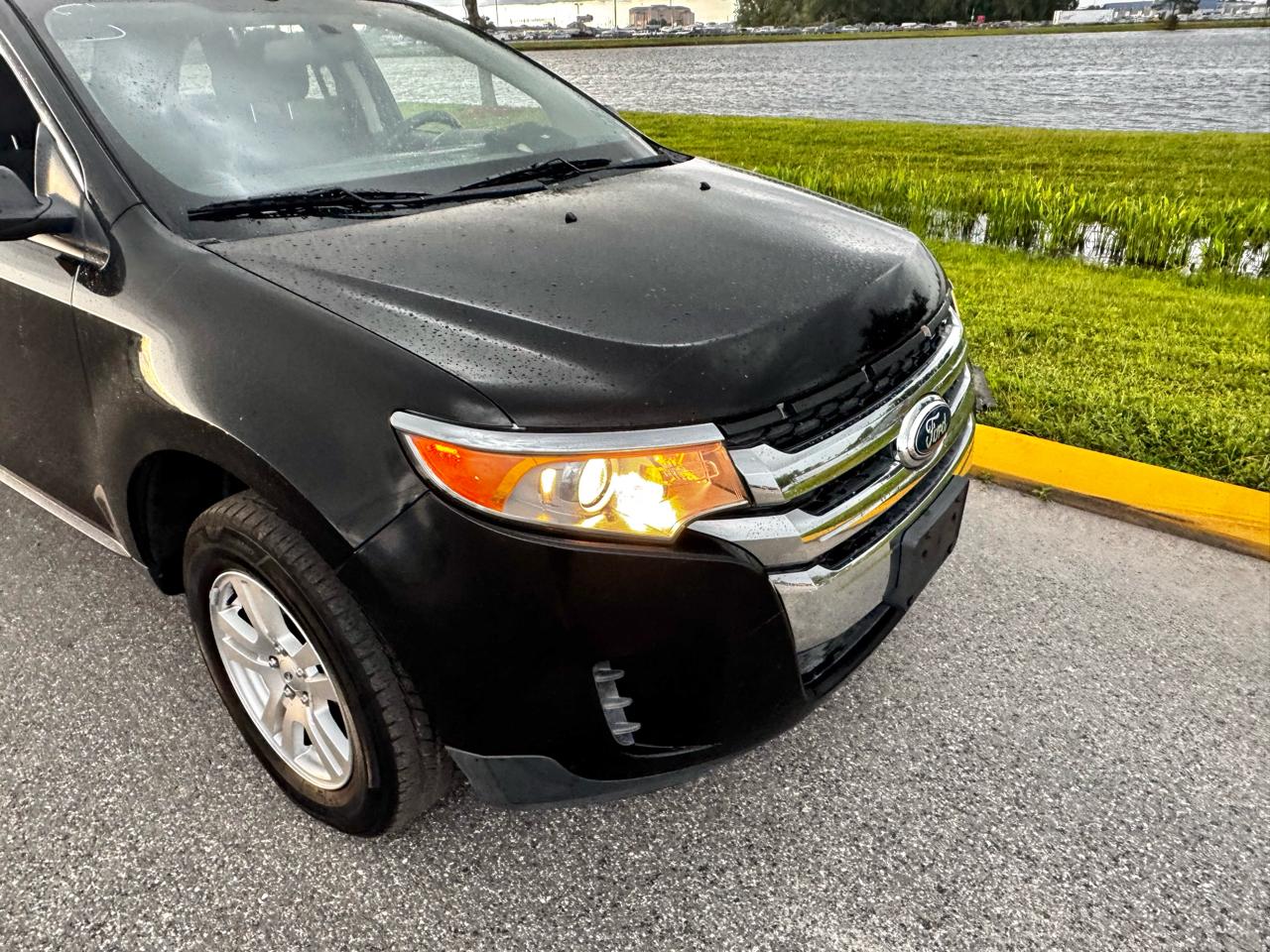 Ford Edge FWD 4dr SE 2013