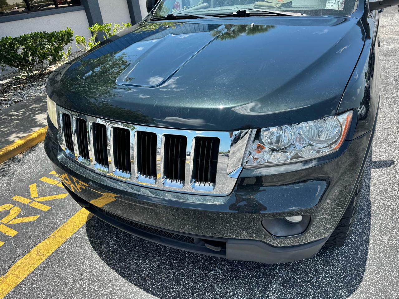 Jeep Grand Cherokee 4WD 4dr Laredo 2012