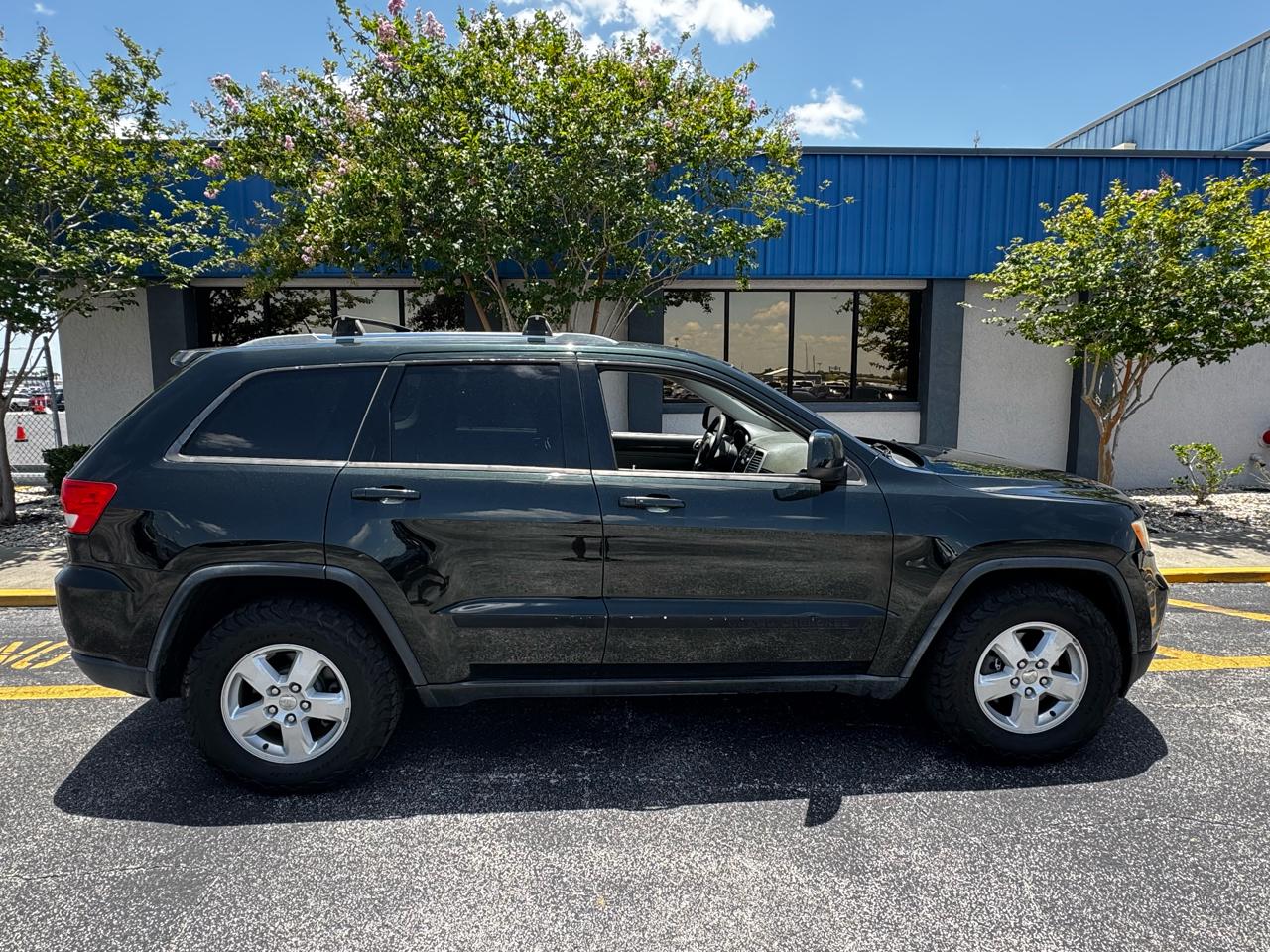 Jeep Grand Cherokee 4WD 4dr Laredo 2012