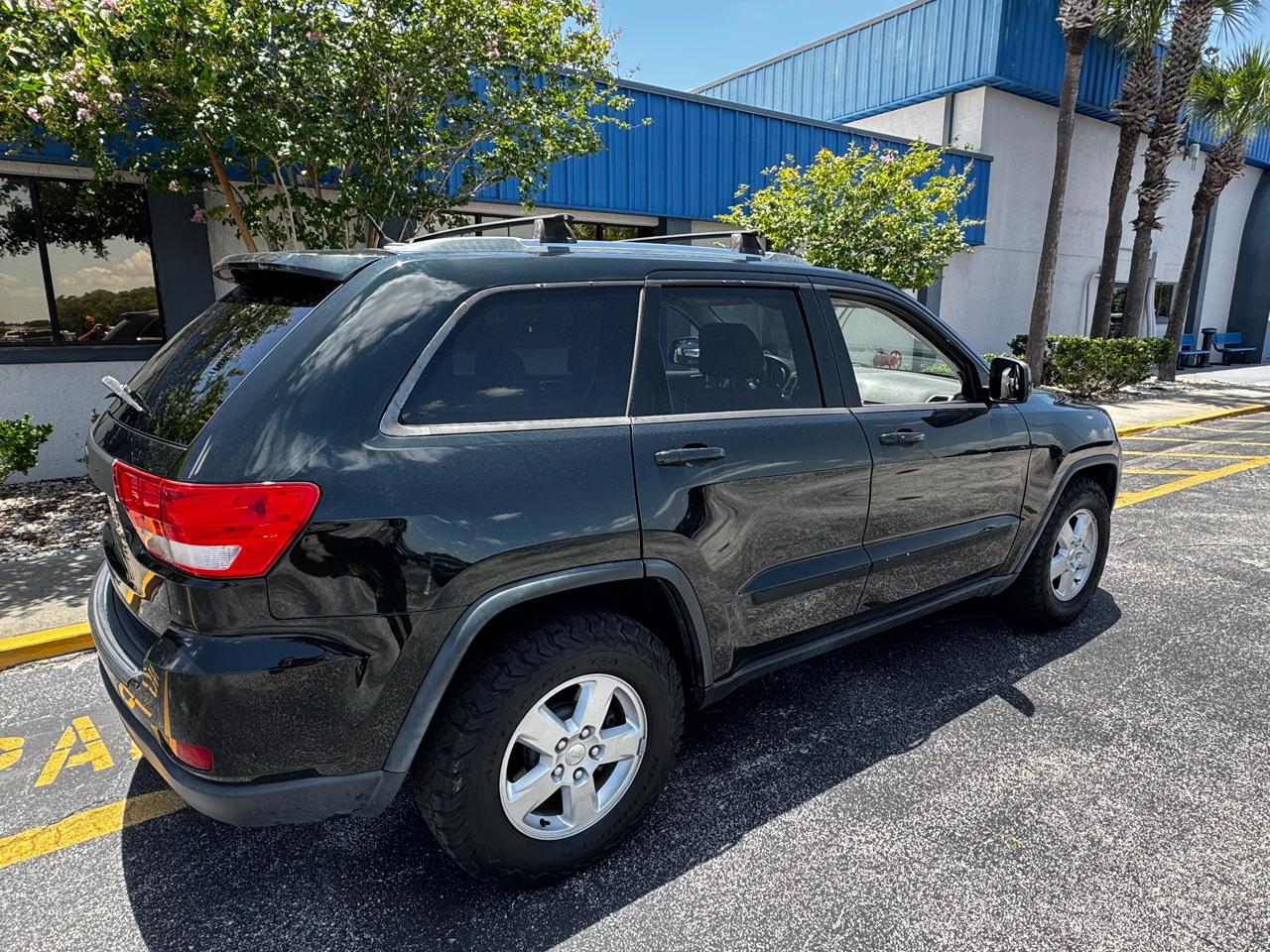 Jeep Grand Cherokee 4WD 4dr Laredo 2012