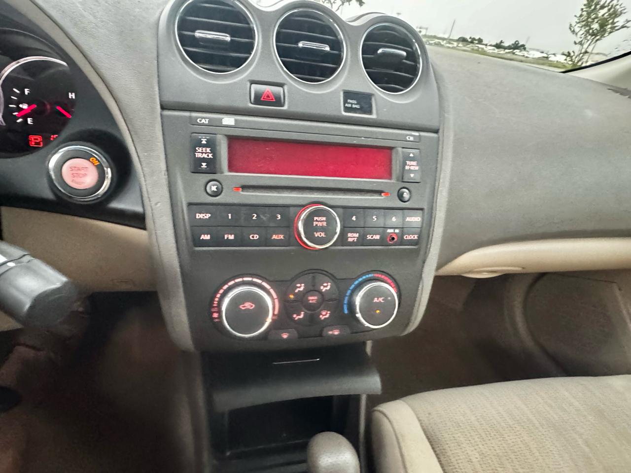 Nissan Altima 4dr Sdn I4 CVT 2.5 S 2012