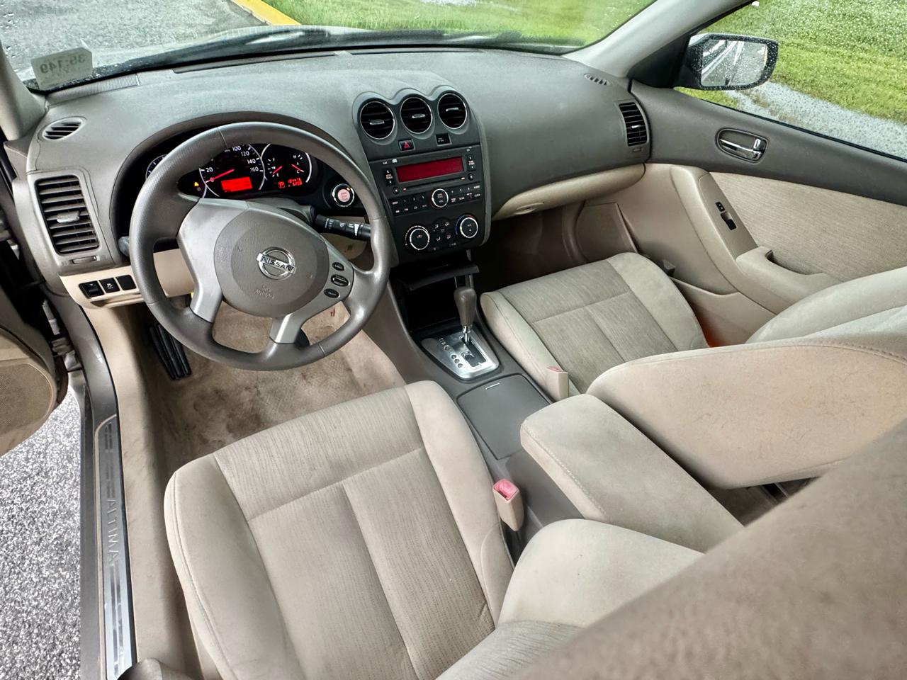 Nissan Altima 4dr Sdn I4 CVT 2.5 S 2012