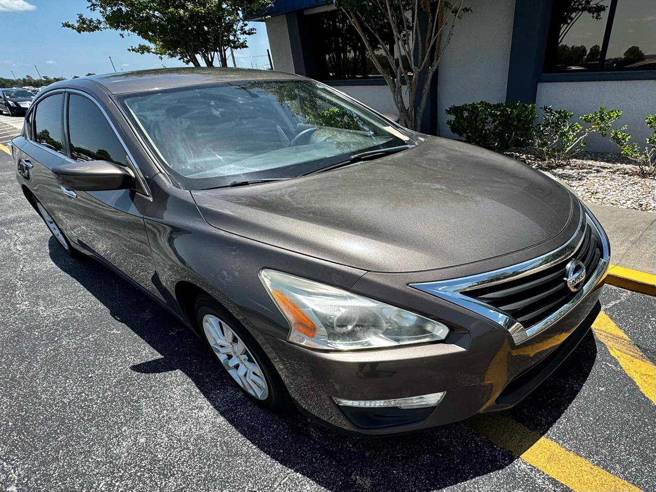 Nissan Altima 4dr Sdn I4 2.5 2015