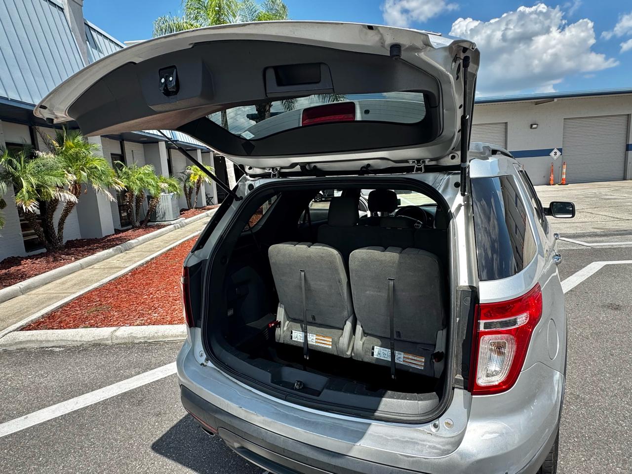 Ford Explorer FWD 4dr Base 2014