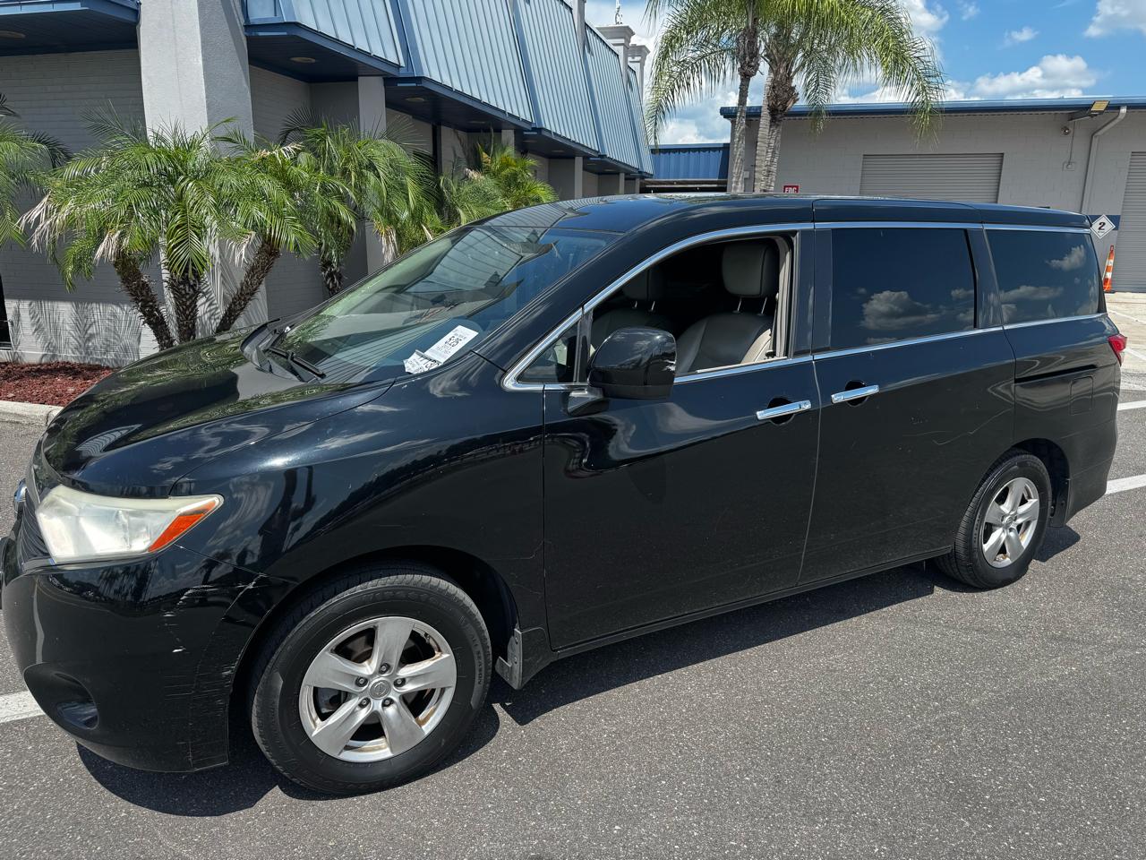 Nissan Quest 4dr SV 2013