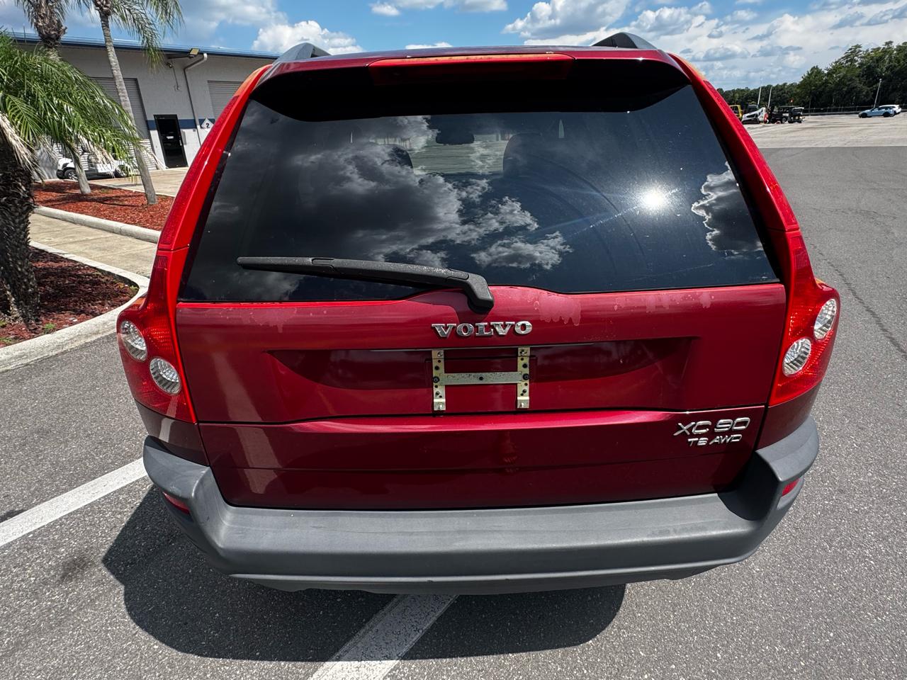 Volvo XC90 4dr 2.9L Twin Turbo AWD w/3rd Row 2004