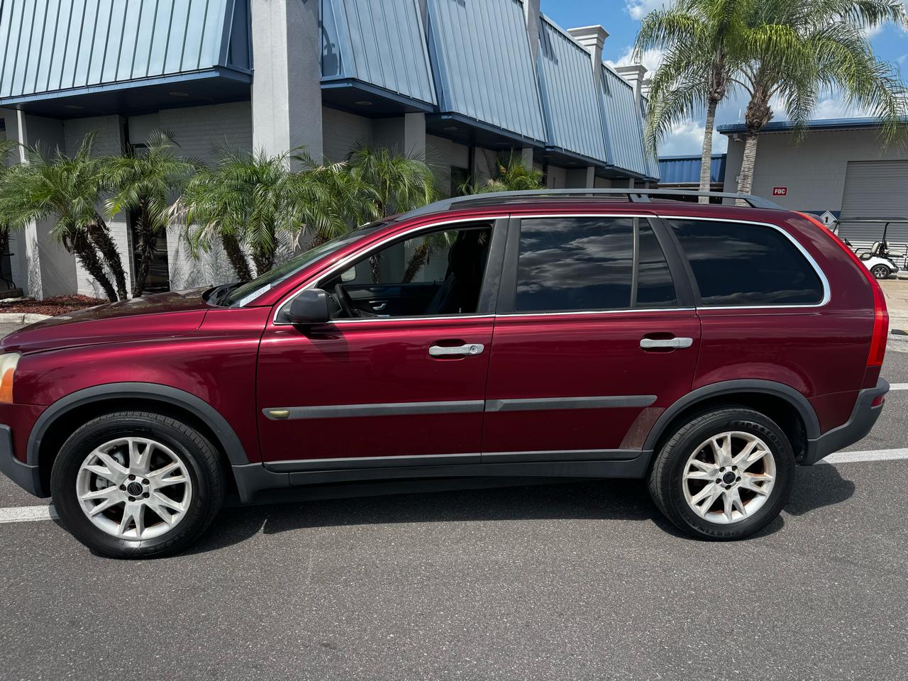 Volvo XC90 4dr 2.9L Twin Turbo AWD w/3rd Row 2004
