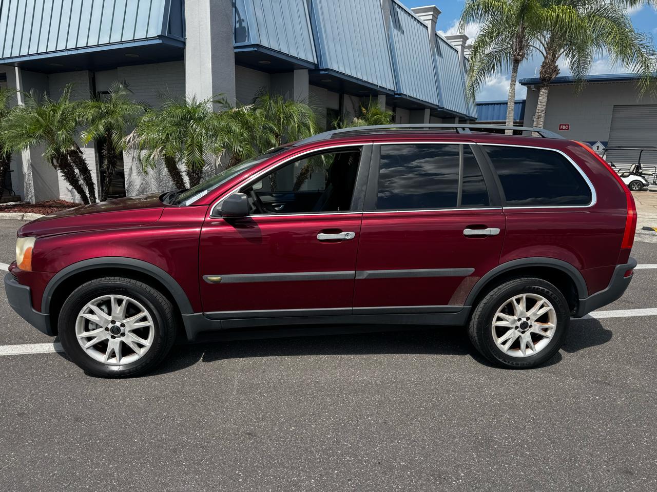 Volvo XC90 4dr 2.9L Twin Turbo AWD w/3rd Row 2004