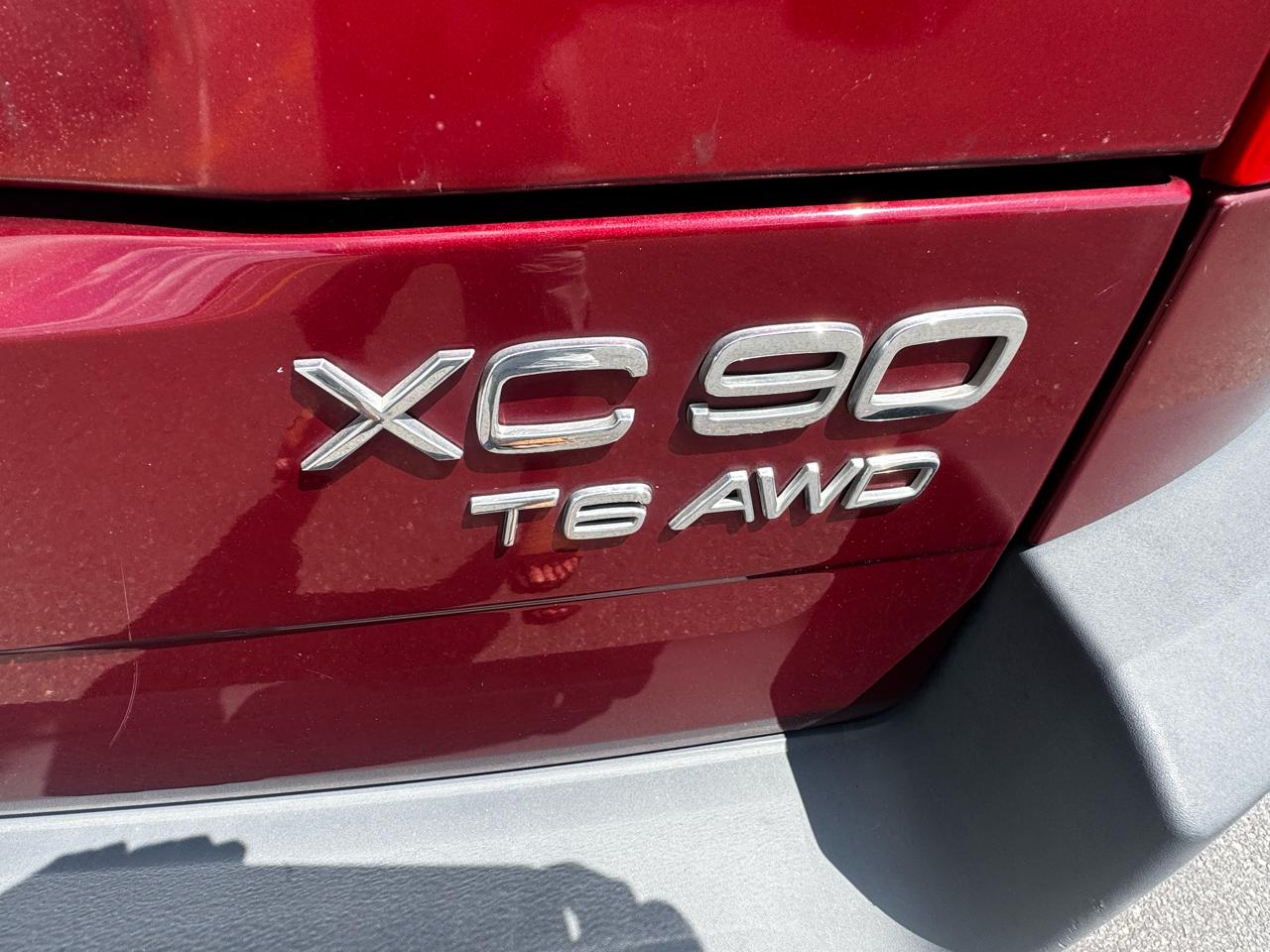Volvo XC90 4dr 2.9L Twin Turbo AWD w/3rd Row 2004