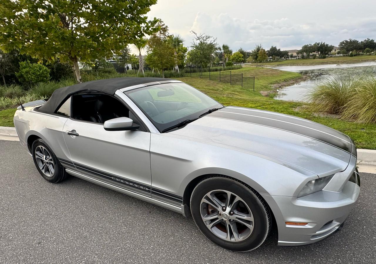 Ford Mustang  2014