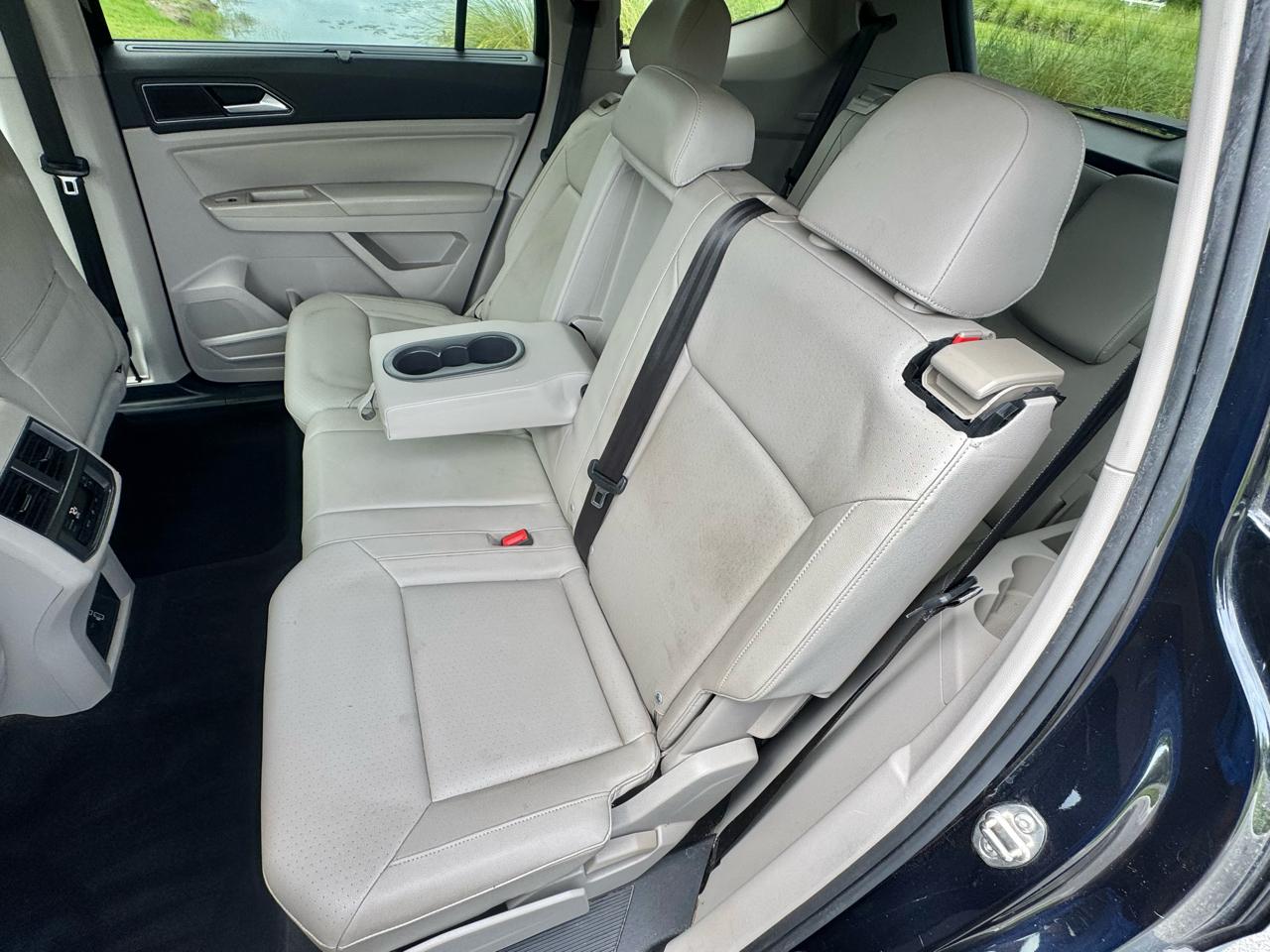 Volkswagen Atlas 3.6L V6 SE w/Technology FWD 2019