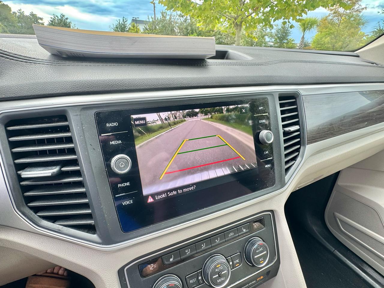 Volkswagen Atlas 3.6L V6 SE w/Technology FWD 2019
