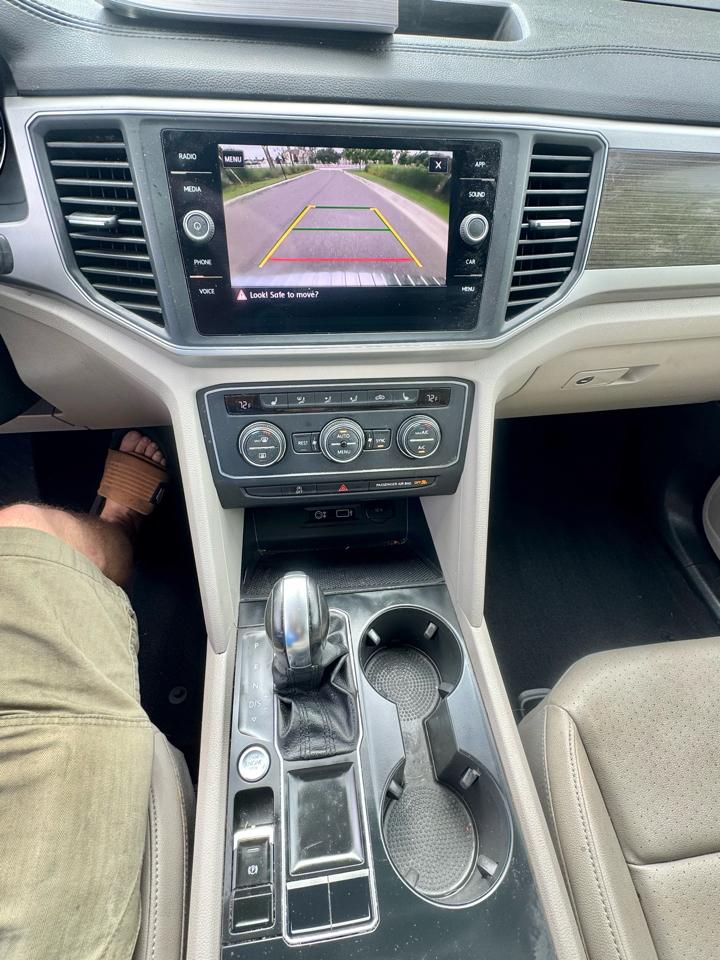 Volkswagen Atlas 3.6L V6 SE w/Technology FWD 2019