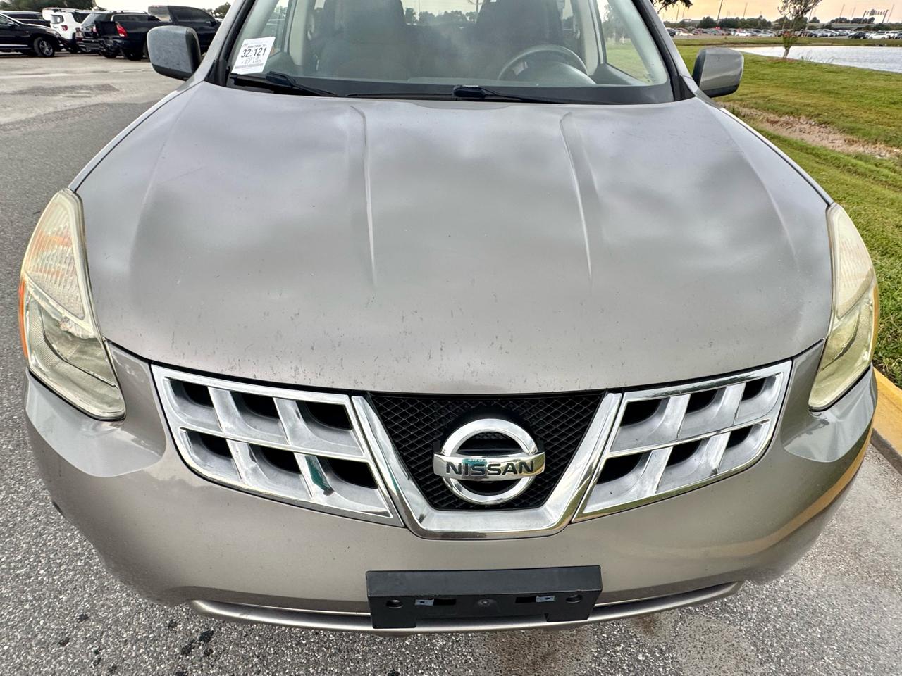 Nissan Rogue FWD 4dr SV 2013